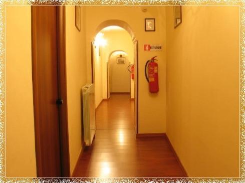 Duomo Apartments Napels Buitenkant foto